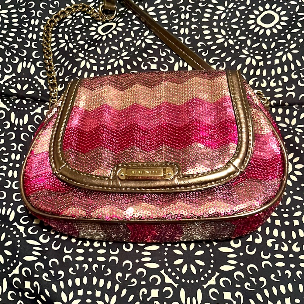 Small Nine West purse never used.